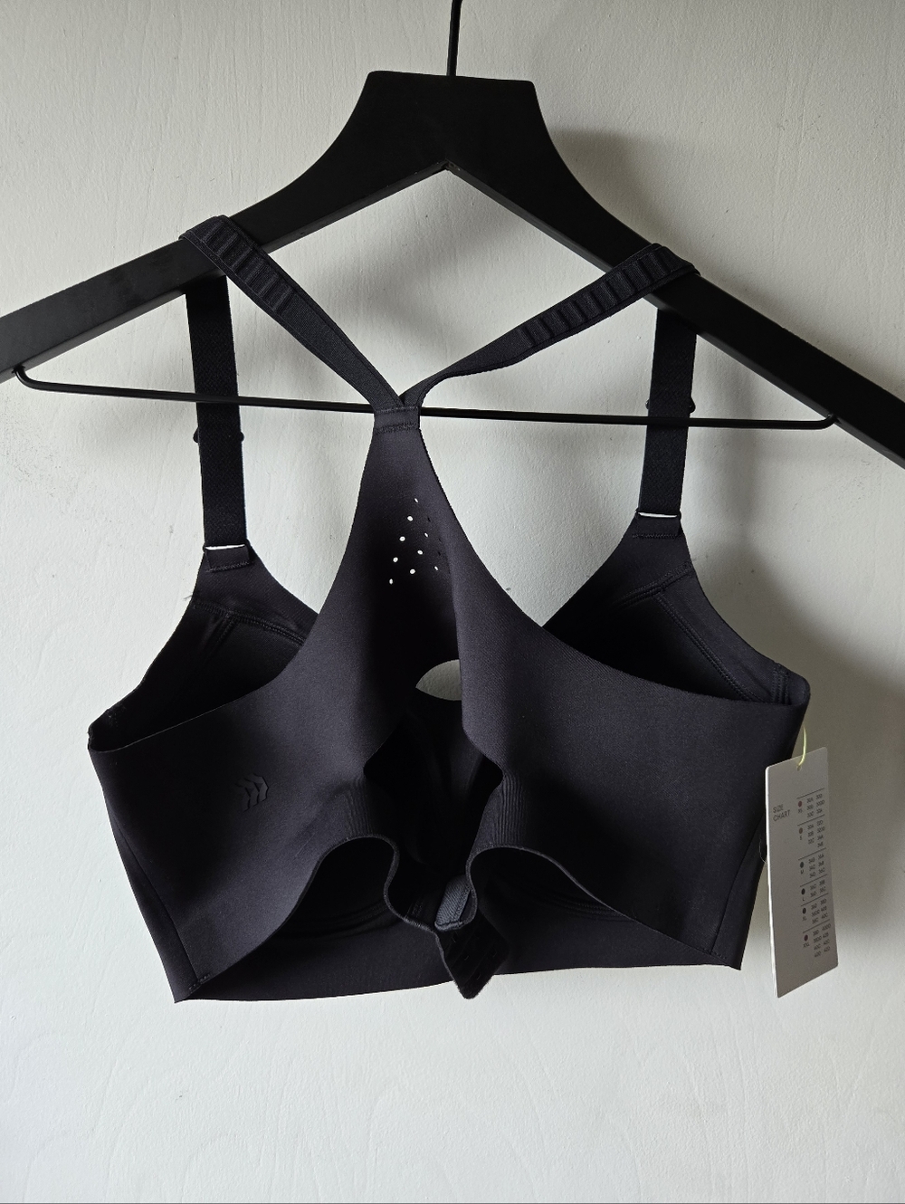High Support All In Motion Sports Bra - Picture 2 of 7